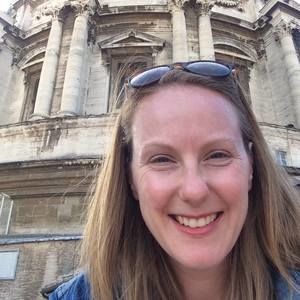 Meet your Posher, Lorraine